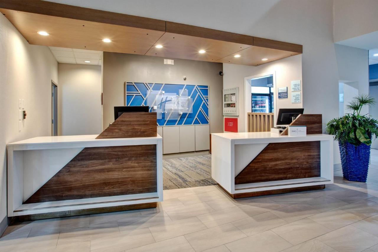 Holiday Inn Express Hotel & Suites Dover By Ihg Exteriér fotografie