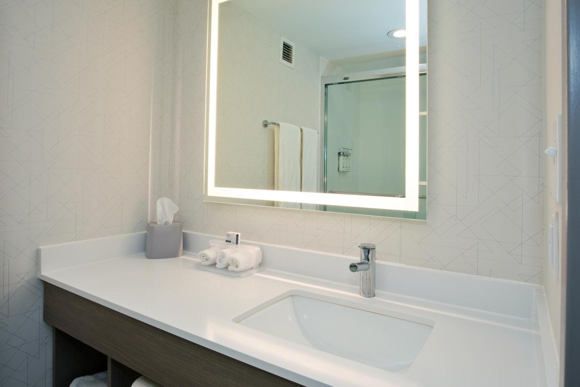 Holiday Inn Express Hotel & Suites Dover By Ihg Exteriér fotografie